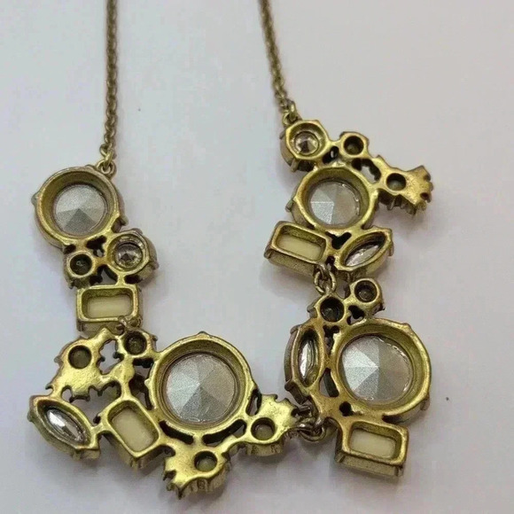 J Crew chunky Rhinestones aurora borealis stones Necklace Goldtone EUC - Picture 6 of 6